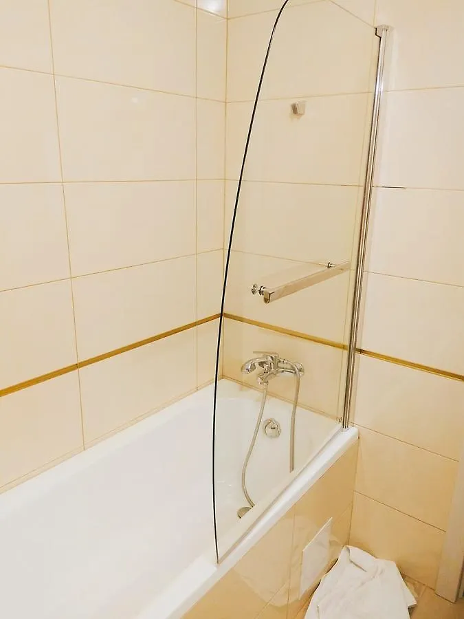 Tracia By Pipera Lake Apts. Bucharest